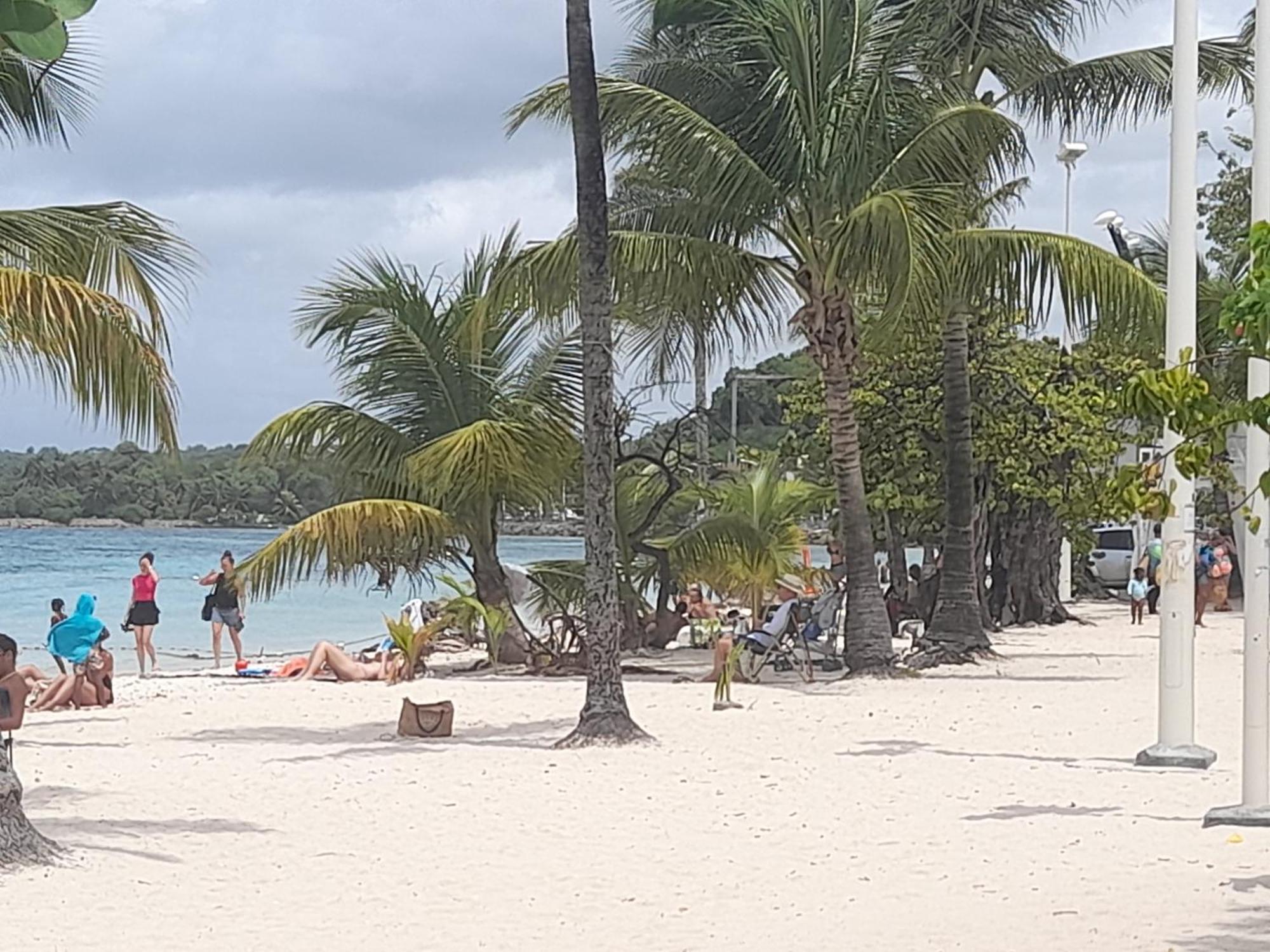 Plage Et Vacance Сент-Анн Экстерьер фото